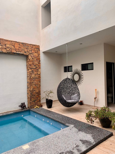 Imagen 3 de 9 de Casa En Renta Amueblada, Col. Hacienda Santiago, Col. Privad