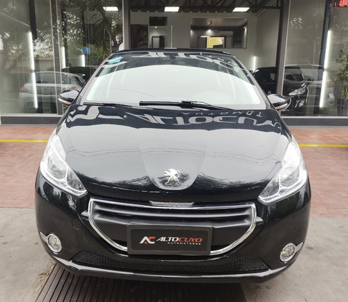 Imagen 3 de 8 de Peugeot 208