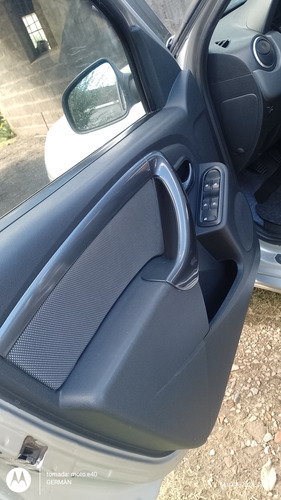Renault Duster 2.0 4x2 Luxe Nav 138cv