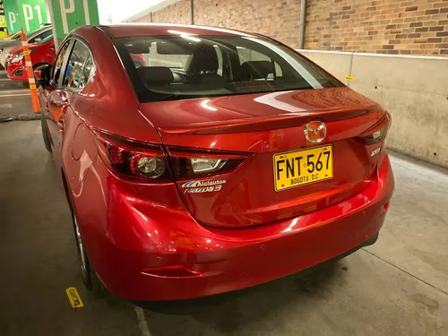 Mazda 3 2.0 Touring