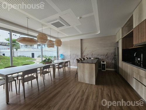 Departamento 2 Ambientes Con Balcon En Alquiler. Complejo Milaires