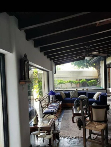 Imagen 9 de 16 de Casa En Venta En Urb. La Viña Valencia Cod: Foc-1064