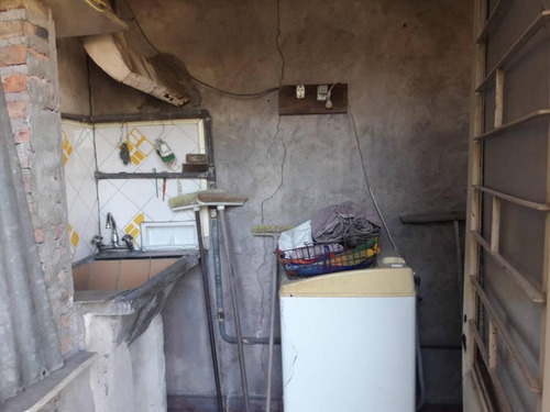 3 Locales , Galpon + Vivienda En 1ºpiso