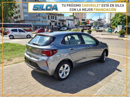 Chevrolet Onix Premier 2021 Gris Oscuro 0km