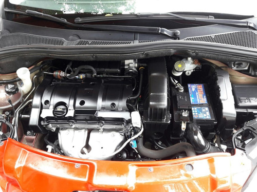 Peugeot 208 Allure Touchscreen 1.6