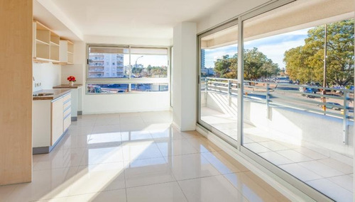 Apartamento Sobre Garibaldi Y Av Italia