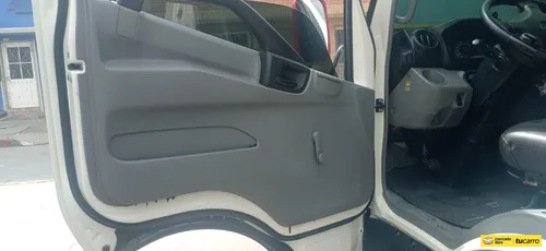 Hino 300