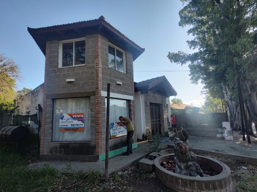 Imagen 3 de 23 de Local Comercial En Venta En La Falda