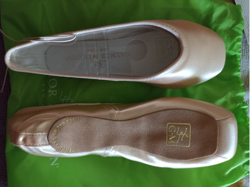 Zapatillas De Ballet Gaynor. Nuevas. 9.5m4 Verdes. Usa