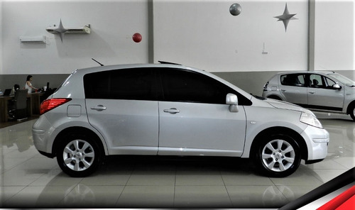 Nissan Tiida Sl 1.8 Automático Lacrado Teto Solar Couro Top