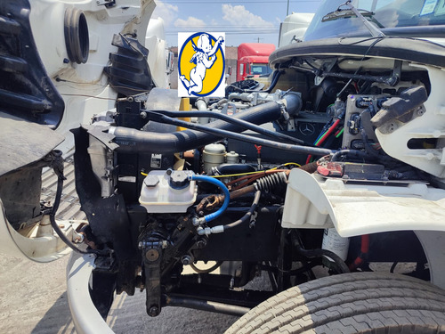 Torton Freightliner M2 2016 Con Caja Mudancera