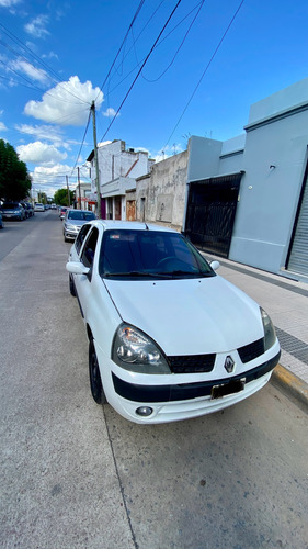 Renault Clio 1.5 Authent. Aa