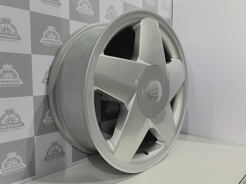 Imagem 2 de 4 de Jogo De Roda Wind Calibra Aro 17 4x100 Volcano