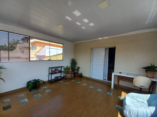 Imagem 3 de 30 de Sobrado + Edícula Total 03 Quartos, 02 Salas, 02 Cozinhas, Espaço Gourmet, 02 Vagas Cobertas À Venda, 169 M² - Vila Camilópolis - Santo André/sp - So0470