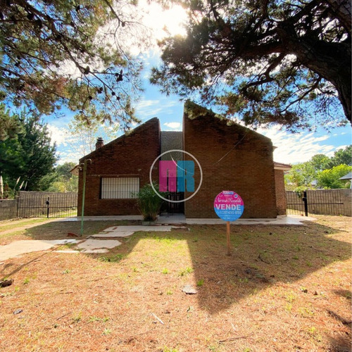 Casa En San Bernardo - Permuta Vehicular - Inmobiliaria Norma Recalde Vende - Garay 1235