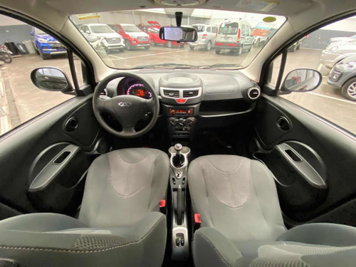 Imagen 10 de 11 de Chery Chery Qq 2018 1.0 Confort Security