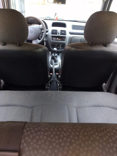 Renault Clio Campus 1.0 16v Flex 5 Portas, Ano 2010 Completo