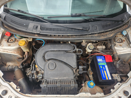 Fiat Uno 1.0 Vivace Flex 5p