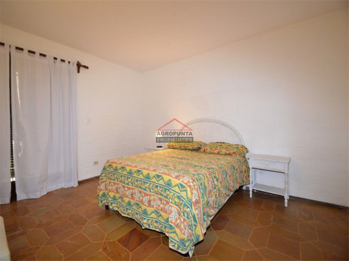 Casa En Venta Playa Mansa Punta Del Este- Ref: 5517