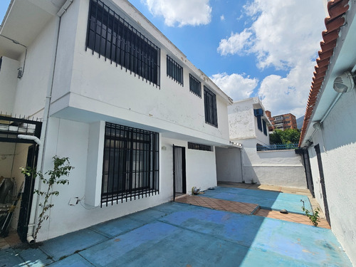 Excelente Casa En Los Chorros