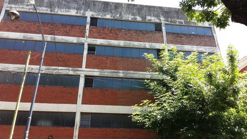 Imagen 5 de 8 de Cochera, Adelanto Mas 60 Cuotas Fijas En U$s