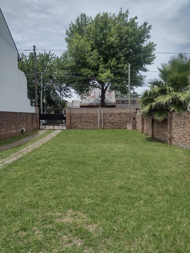 Lote De 10 X 40 Con Garage