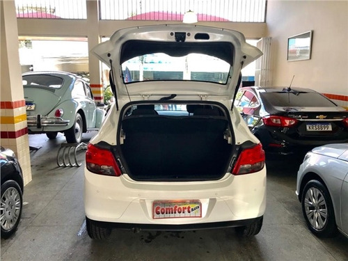 Chevrolet Onix 1.4 Mpfi Lt 8v Flex 4p Manual