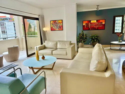 Espectacular Penthouse De Dos Niveles En El Poblado. Código 44