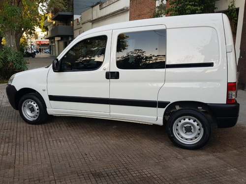 Peugeot Partner 1.6 Hdi Furgon Confort 92 5as 2018