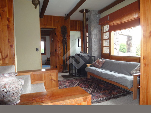 Bella Casa En Parcela Arriendo 4d 4b Bodega Terraza Oficina