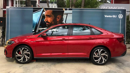 Imagen 2 de 25 de Nuevo Volkswagen Vento 2.0 Gli 230cv 2023 Autotag Vw 0km Cb