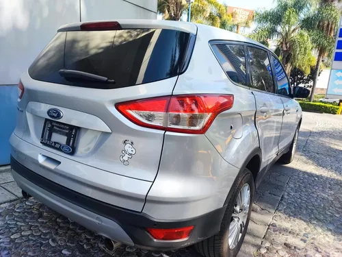 Ford Escape 2.5 S Plus At