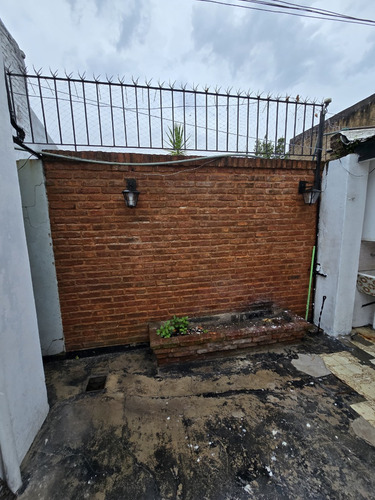 Alquiler Ph 4 Ambientes 2 Habitaciones La Rioja Lanus Oeste