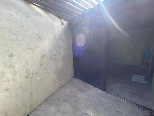 Imagen 13 de 19 de Impecable Townhouse El Manantial Mañongo Jc-lp