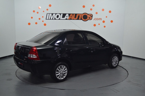 Toyota Etios 1.5 Xls 4p Mt 2015-imolaautos