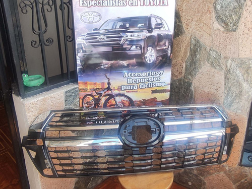 Parrilla Toyota Roraima Land Cruiser Lc200 Trd Completa