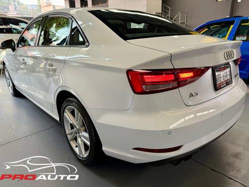 Audi A3 2.0 Sedán L Dynamic At Dsg