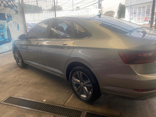 Imagen 4 de 15 de Volkswagen Jetta 2019 1.4 T Fsi Highline Tiptronic