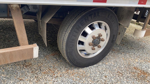 Imagem 7 de 11 de Iveco Daily 35s14 Ano 2015 Baú