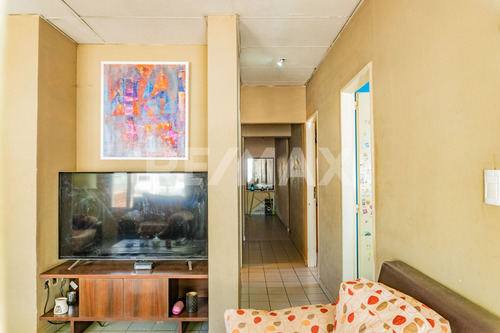 Casa 3 Dorm. - Barrio Mercantiles - Cipolletti