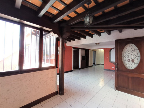 Imagen 20 de 29 de Vendo Hermosa Y Amplia Casa, Estilo Colonial, Sector Preferencial, Alta Plusvalia Y Seguridad