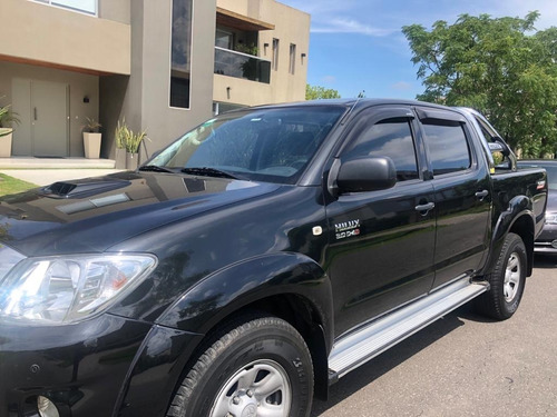 Toyota Hilux Sr 4x2