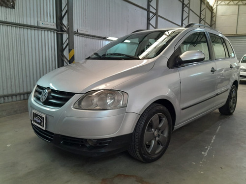 Volkswagen Suran 1.6 I Trendline 90b