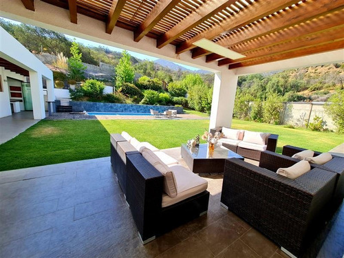 Imagen 6 de 20 de Venta Casa En Lo Barnechea, En Condominio