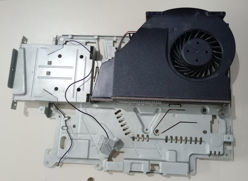 Cooler Sony Super Slim Para Consola - Eficiencia Y Estilo Negro (Usado)