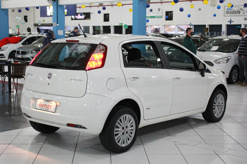 Imagem 4 de 14 de Fiat Punto 1.4 Attractive 8v Flex 4p Manual