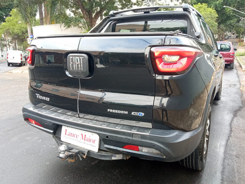 Fiat Toro 1.8 16v Freedom Flex 4x2 Aut. 4p