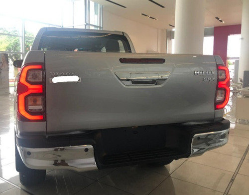 Imagen 3 de 15 de Toyota Hilux Srx 4x4 At 2022
