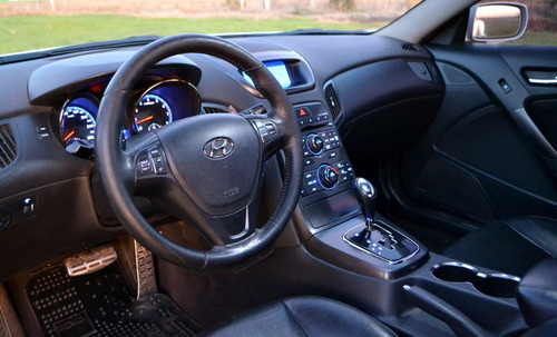 Hyundai Genesis 3.8 V6 2011