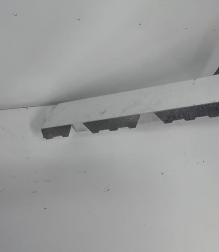 Imagen 3 de 5 de Zinguería Babeta Trapezoidal Ele Angulo Cierre Chapa Techo